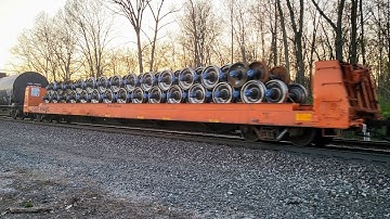 CSX Freight M368 - ( Flatcar with Railroad Wheels ) - ES40DC #5400 Weak K5LA & AC4400CW #266