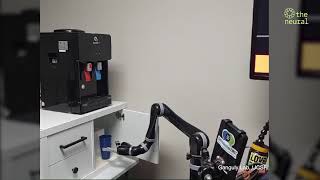Brain-Computer Interface : Paralyzed Man Controls Robotic Arm with Thoughts!