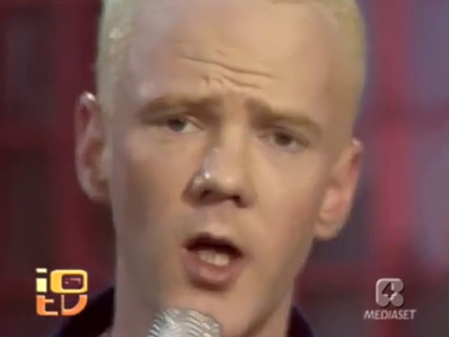 BRONSKI BEAT - it ain't necessarily so bbc live 1984.04.16