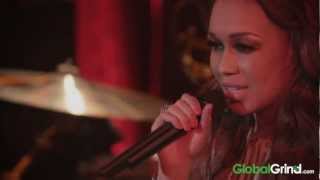 Rebecca Ferguson Performs &quot;Mr. Bright Eyes&quot;