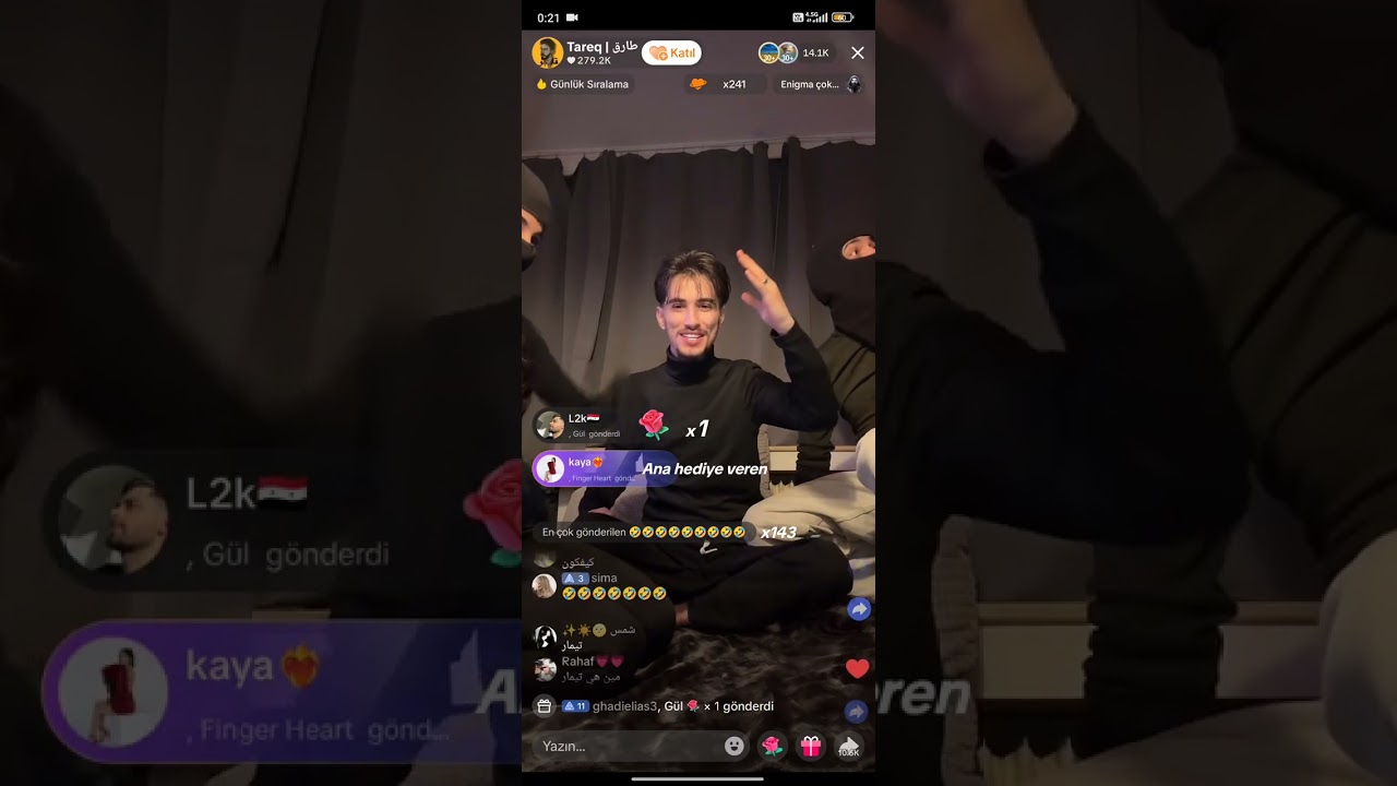 لايف طارق وليلى يحققون مع وائل ليش يعتزل من التيك توك😂🔥