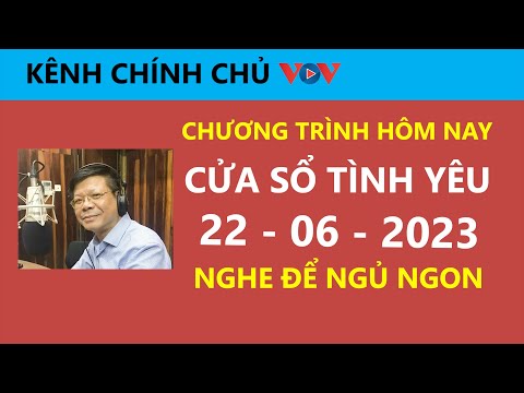 Video: Hiệu trưởng tuyệt vời nhất bao giờ lấy Epic Yearbook Pic với Chihuahua t�n l� Vivian