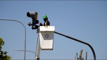 Detrás de Obra: ¿Cómo funcionan los semáforos?