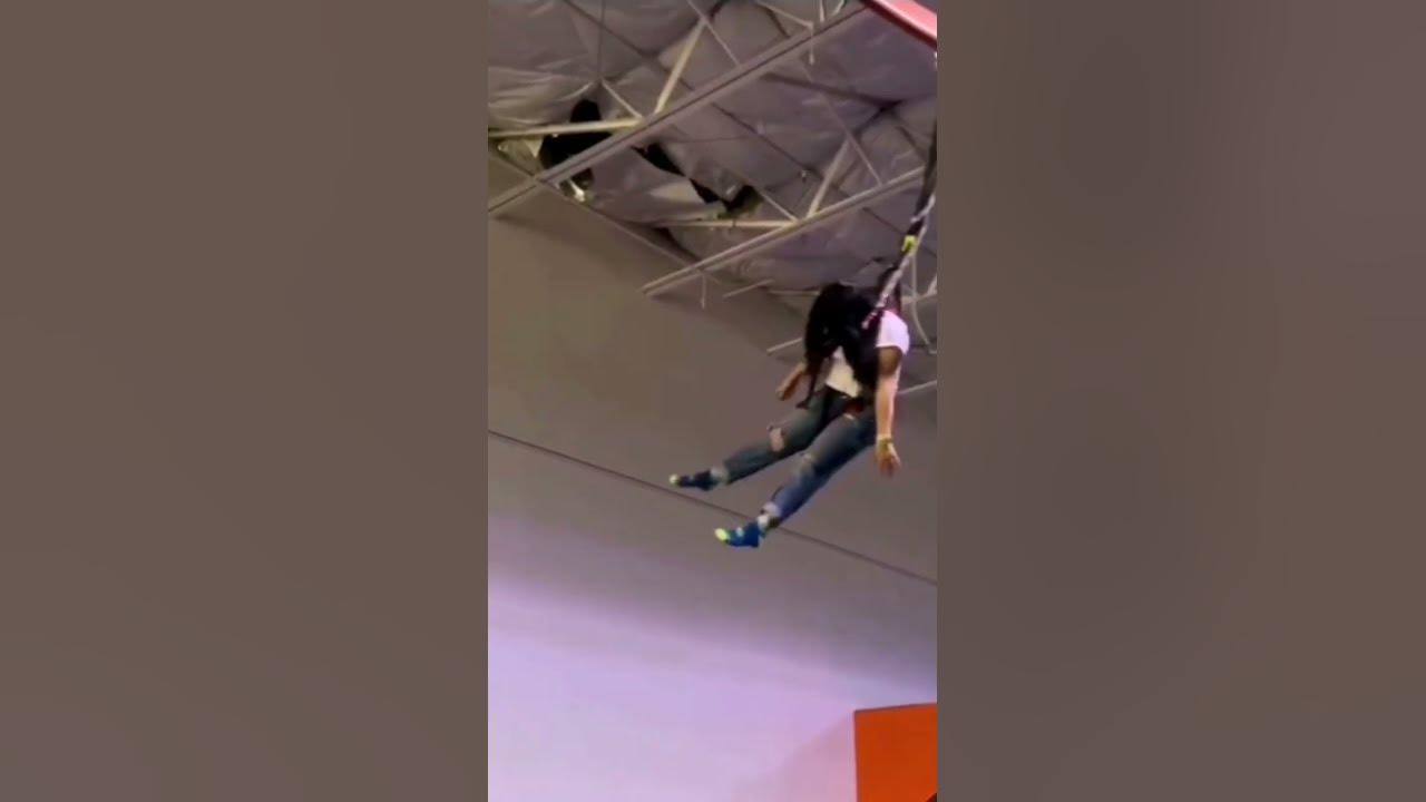 Girl fainted just before the jump #viral #funnyvideo #funny #crazy #fail #crazy #fainted #failure