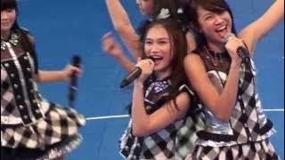 [FANCAM] JKT48 - Kiminokotaga Sukidakara At Pocari Futsal 16 November 2013