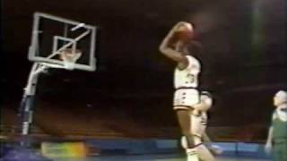 Red On Roundball-Brian Winters vs. David Thompson