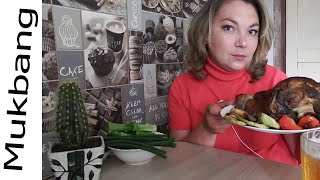 видео: Mukbang \ Разбор комментариев \ самая АхРиНиТеЛьНаЯ жирная смачная РУЛЬКА. Пенное... картинка: Mukbang \ Разбор комментариев \ самая АхРиНиТеЛьНаЯ жирная смачная РУЛЬКА. Пенное...