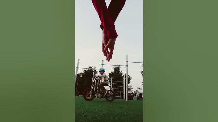 whose hand is this? ✨