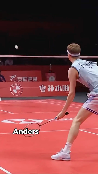 Incredible Hand Switch by Anders Antonsen at World Tour Finals 2024! #badminton