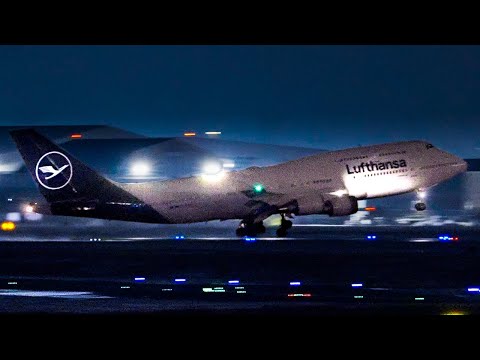 17 Minutes of Plane Spotting at Dark and Foggy Toronto!