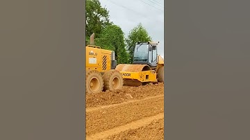 Wonderful work With Powerful SDLG motor Grader Grading soil
