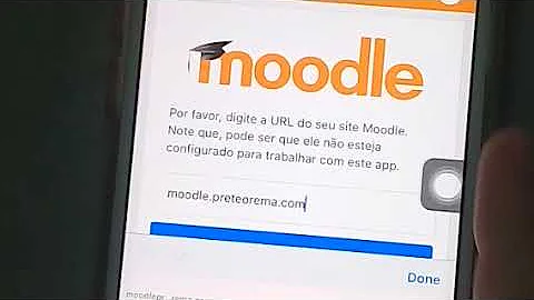 Como logar no app Moodle?