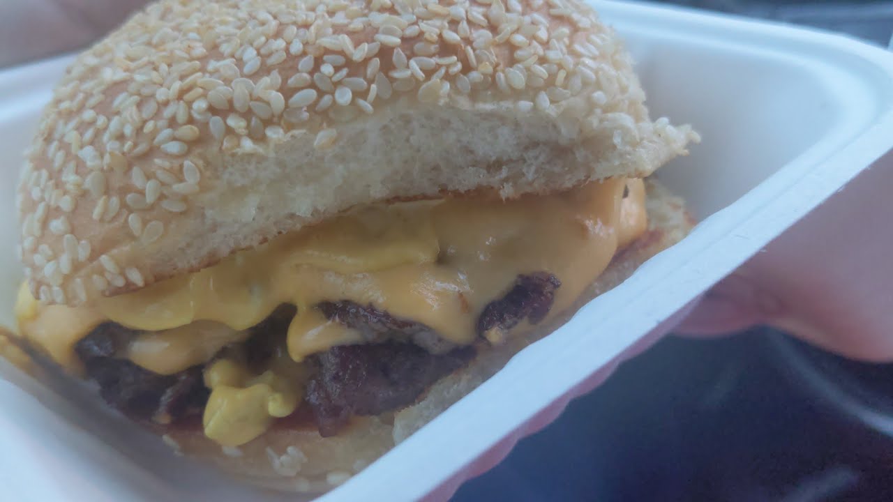 TORONTO BURGER REVIEW... MATTYS PATTY'S