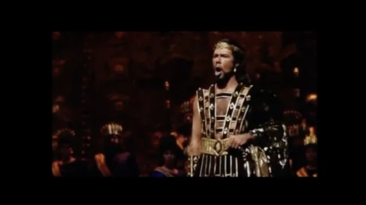 Samuel Ramey's crazy coloratura - Assur's entrance scene in Rossini's Semiramide (1990)