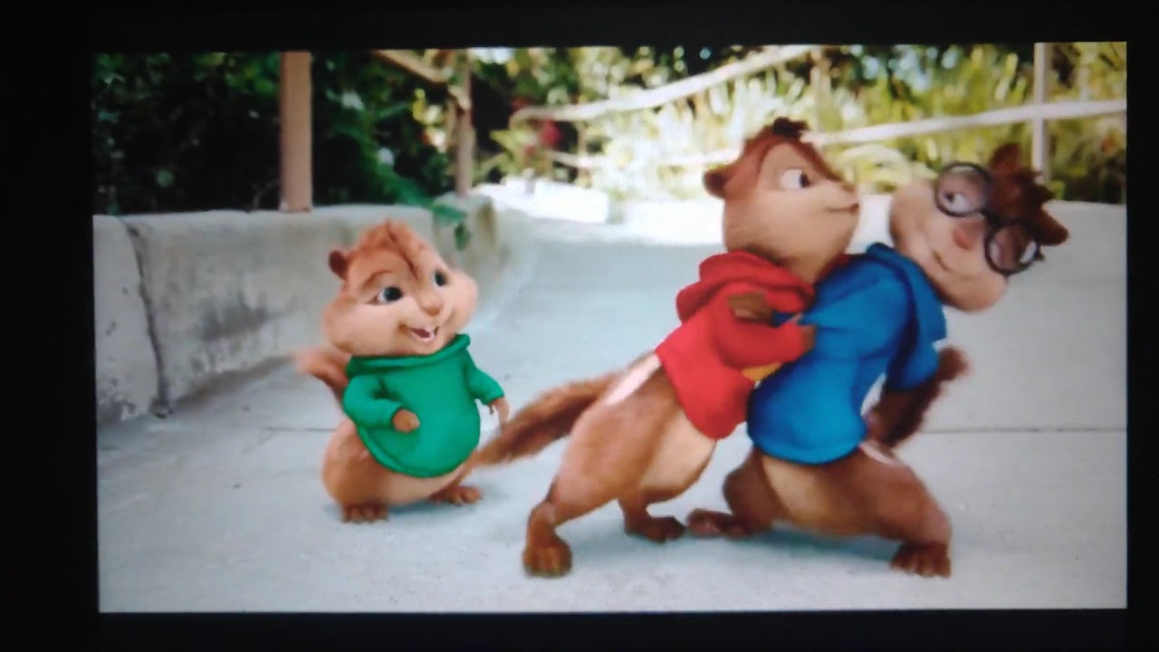 Alvin and the Chipmunks The Squeakquel: I will kiss 😘 you Simon!! - YouTube
