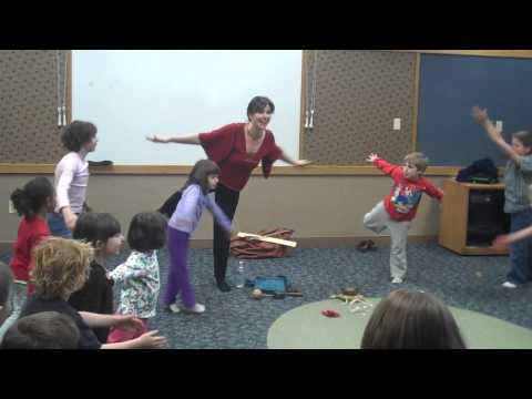 Storytime Yoga: Going To See My Valentine Warm-Up