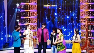 Ashwin Surprise Entry & Sivaangi Cute Expression ❤️| Ashwin in Super Singer Season 8 🥰 #shorts