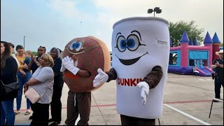 The Grand Opening Of Dunkin Donuts In Rosenberg TX Free Coffee For 100 Days