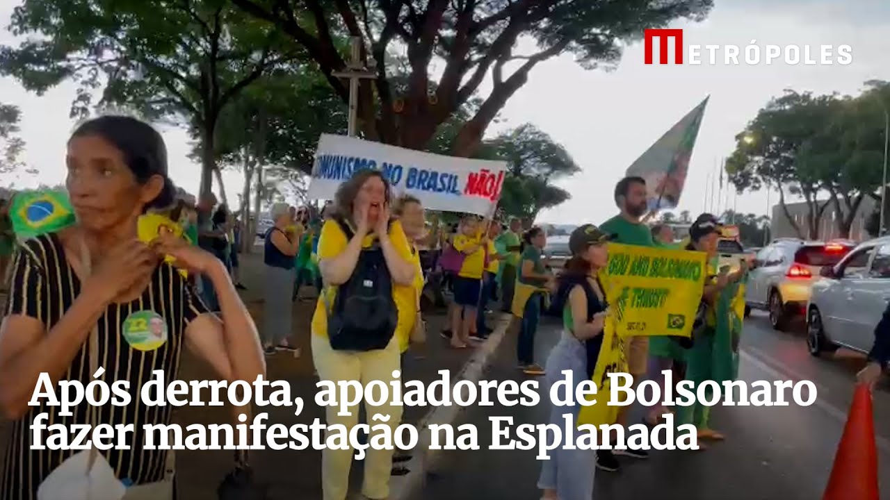 Após derrota, apoiadores de Bolsonaro fazer manifestação na Esplanada