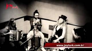 Burcu Güneş - Eflatun - Oflaya Oflaya @JoyTurk Akustik Resimi