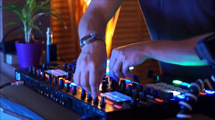 Traktor S8 - September deep/tech house mix