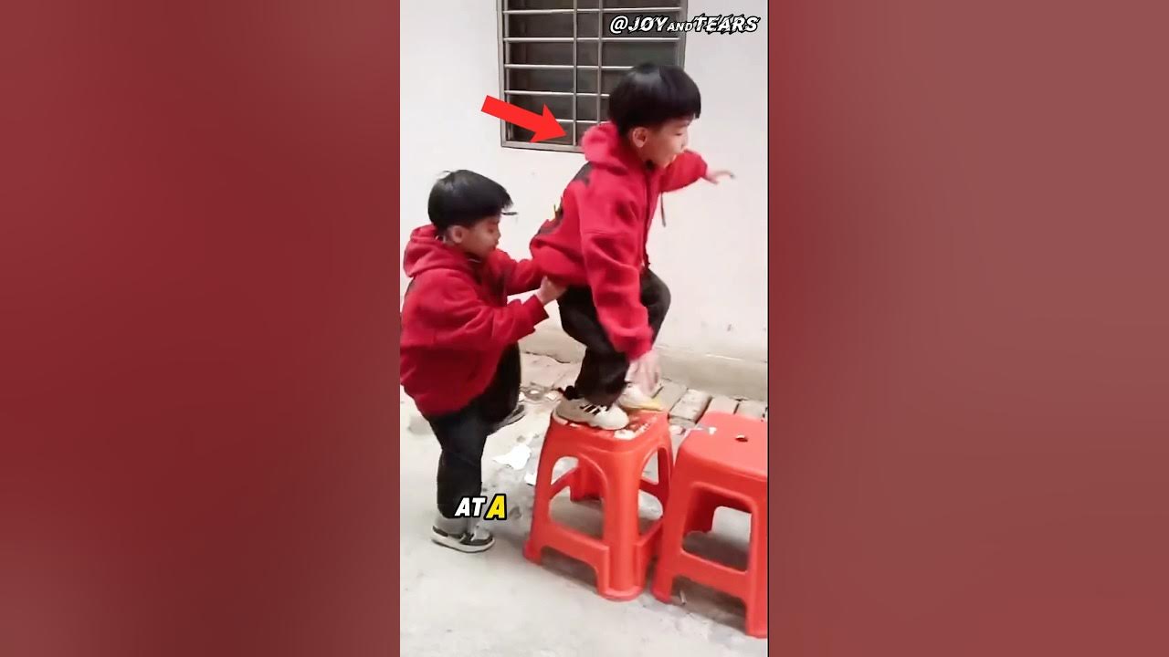 Twin boys perform lion dance#baby #familylive #love #funny #shorts Twin boys perform lion dance#baby #familylive #love #funny #shorts