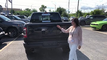 How to open tailgate on New RAM 1500(Barn doors)