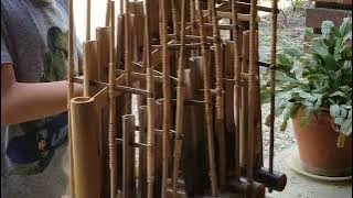Ratu Anom - Balinese folk song - with Angklung (Indonesian traditional musical instrument)