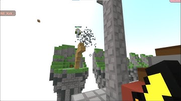 Bloxd.io || Fireball CLIPS a Bloxd.io Skywars Pro! (ONE Didn