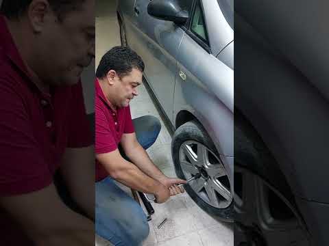 فك المسمار التالف بدون لحام او إتلاف