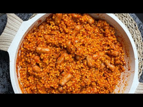 פתיתים ונקניקיות בסיר אחד תוך 10 דקות עבודה ברוטב עגבניות אדום משגע! מתכון קל