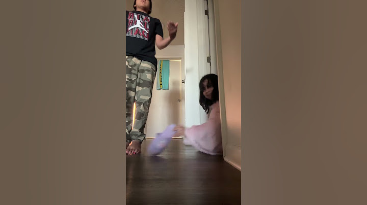 Me whenever i step on a lego #pov #funnyshorts #comedyshorts #entreteinimento
