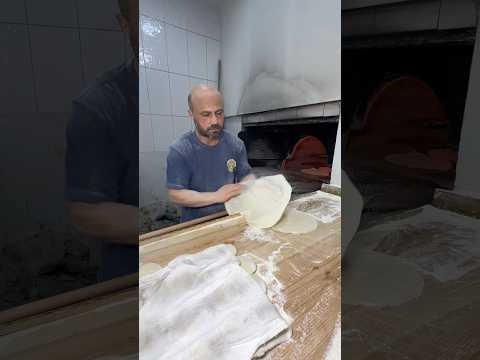 Bu Ekmeği Yapacak Adam Bulamıyoruz! #reklam #shortsfeed #food #short #ytshorts