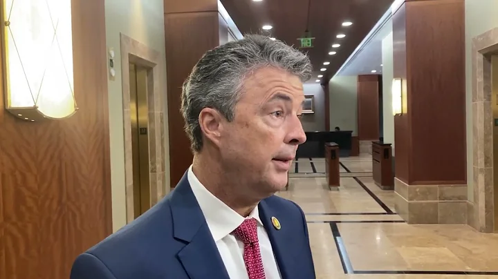 Alabama AG Steve Marshall urges the parole board t...