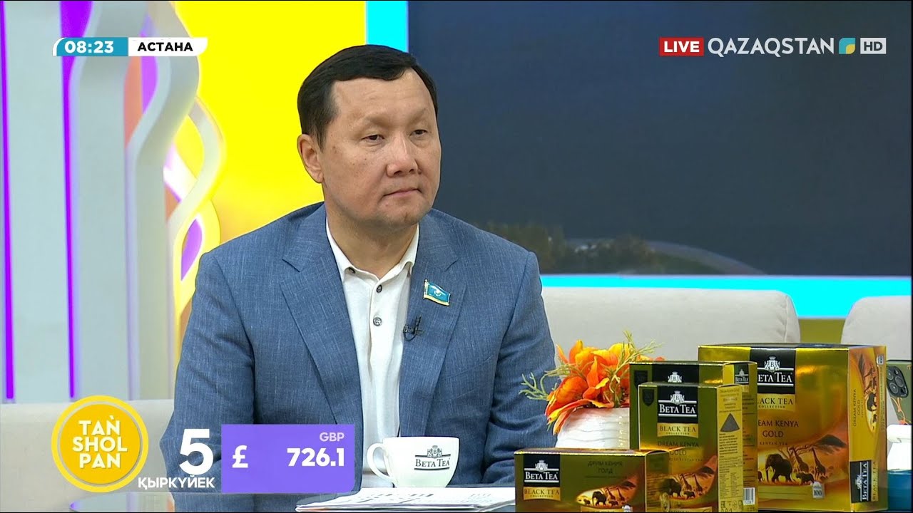 Порно ресейлік брюнетка Мила Нуар