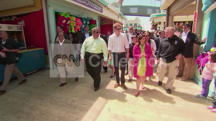NJ:PRINCE HARRY W CHRISTIE- BOARDWALK STROLL