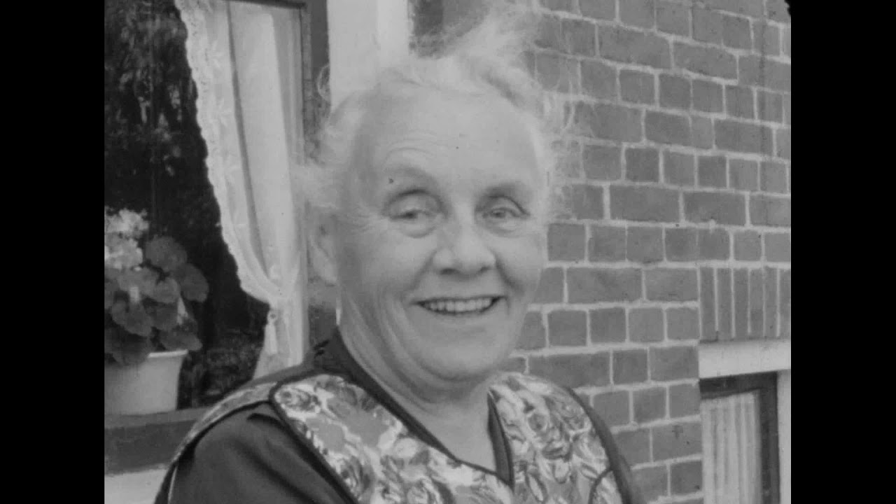 1962 Dorpsfilm Kollumerzwaag - Veenklooster - Zandbulten deel 1