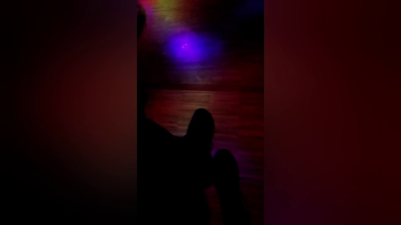 Jugend disco und sie tanzen dir Robbe