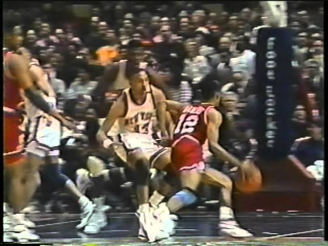 Reliving the Sixers-Pistons brawl that featured Charles Barkley