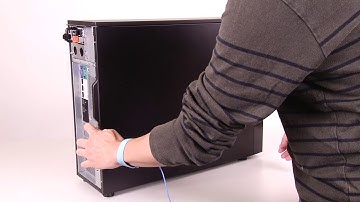 Lenovo ThinkSystem ST250 removing a server cover