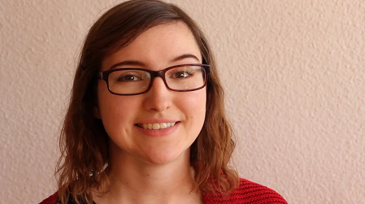 Julie-Anne Perrault -Candidate Vp Comm 2017-2018