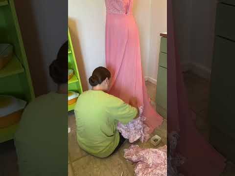 Video: OOTD: Pastel Floral Dress
