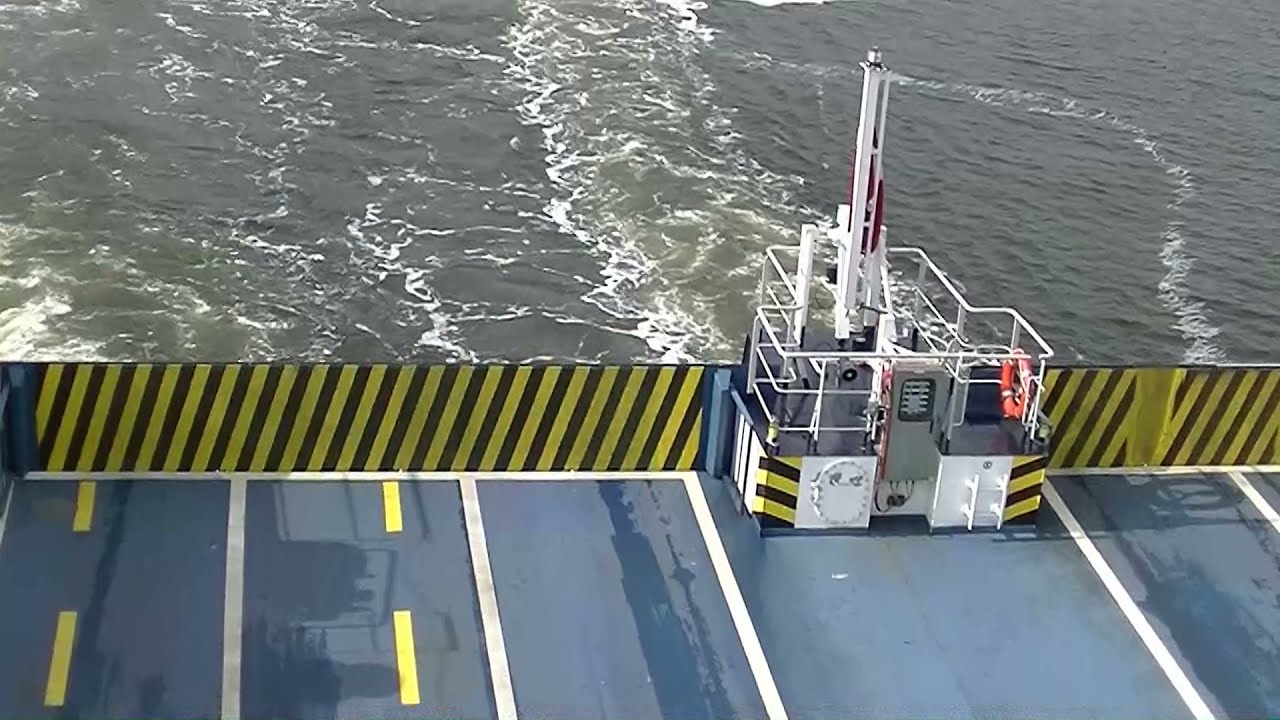 Rejs promem z Rostoku (Niemcy) do Gedser (Dania) - subtitles POL, ENG, GER)