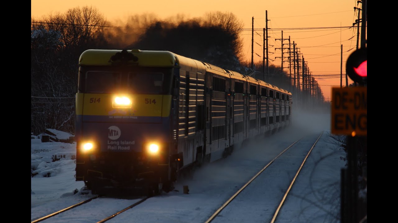 LIRR Friday Rush Hour in Sayville ft. the Hamptons Express YouTube