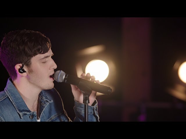 Lauv - Easy Love (Live on the Honda Stage at iHeartRadio Austin) class=