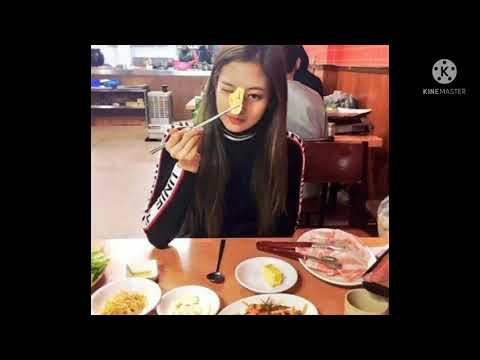 BLACKPINK eating picture 🍟🍜🍚
