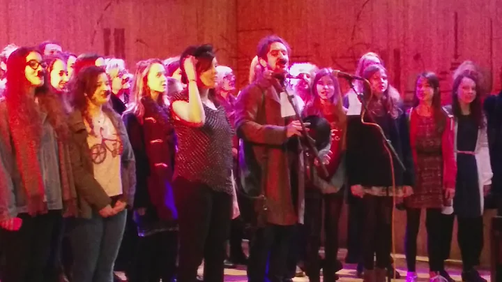 Paul McGann, Beth Spilsbury and Bristol choirs :: ...