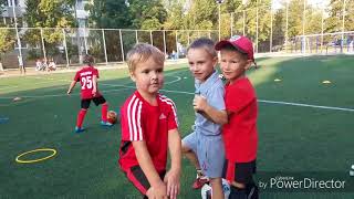 картинка: 30.08.2017 Крутейшая футбольная тренировка детского футбольного клуба Атлетик