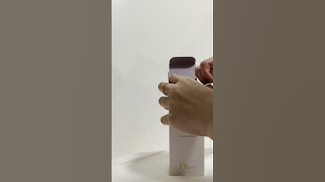 Thumbnail of ASMR unboxing Dior J’adore