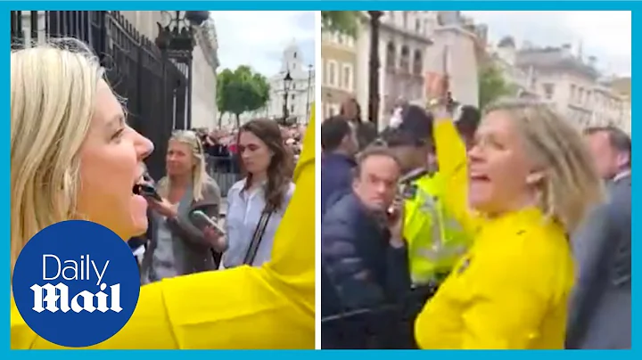 Tory MP booed storming out of Downing Street
